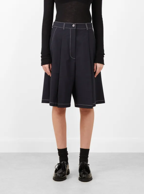 Tailoring Stitched Bermuda Navy made by Cordera