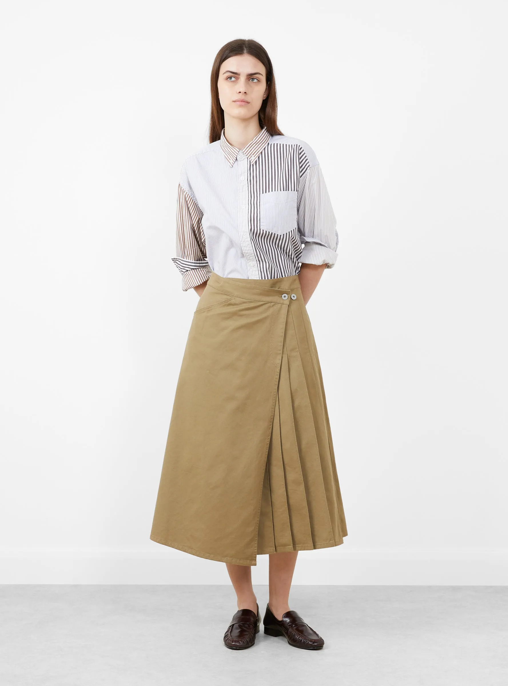 Chino Wrap Skirt Beige sold by Garbstore product image thumbnail 2