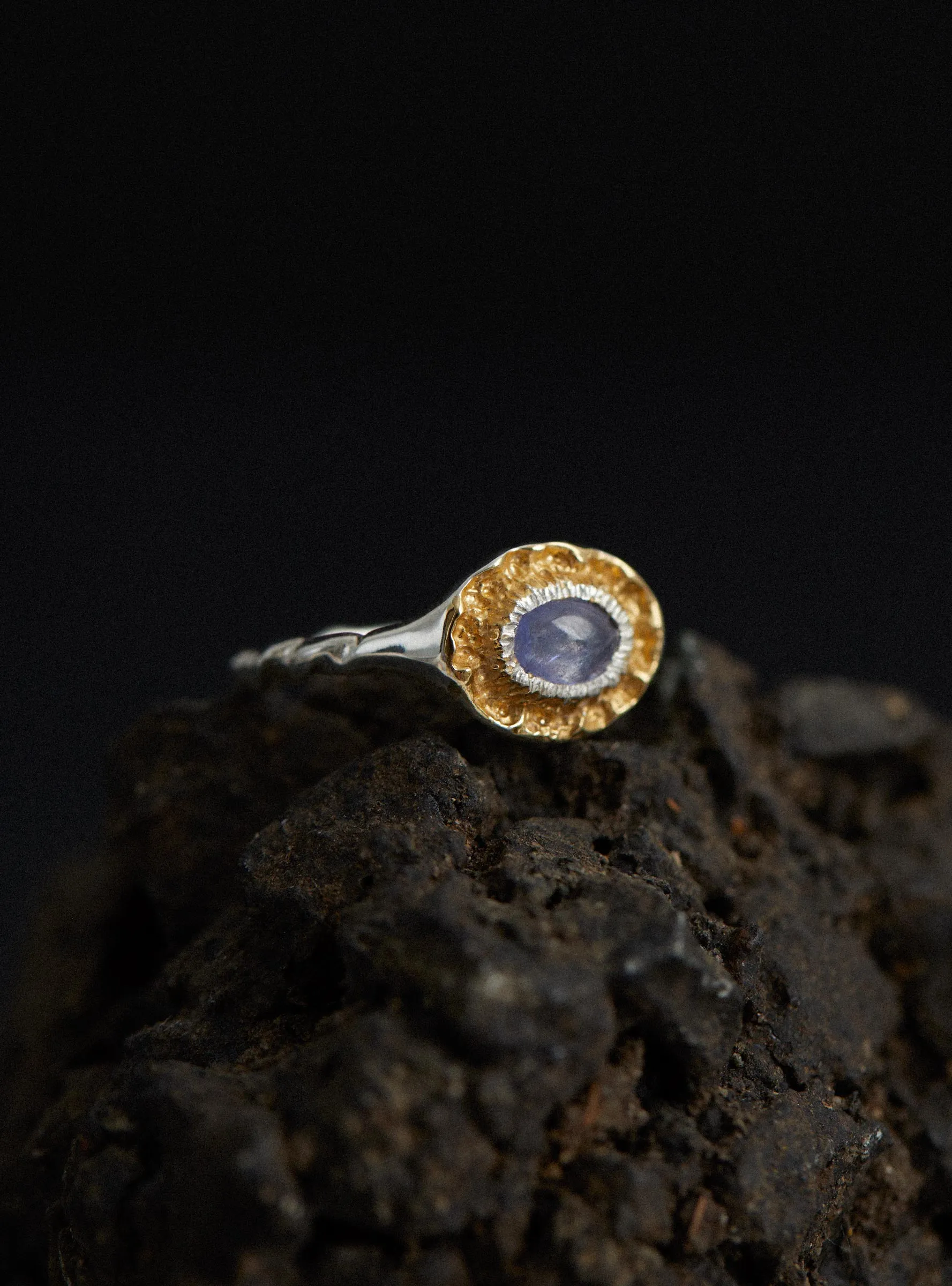 Tanzanite Oval Ring Mix sold by Garbstore product image thumbnail 4