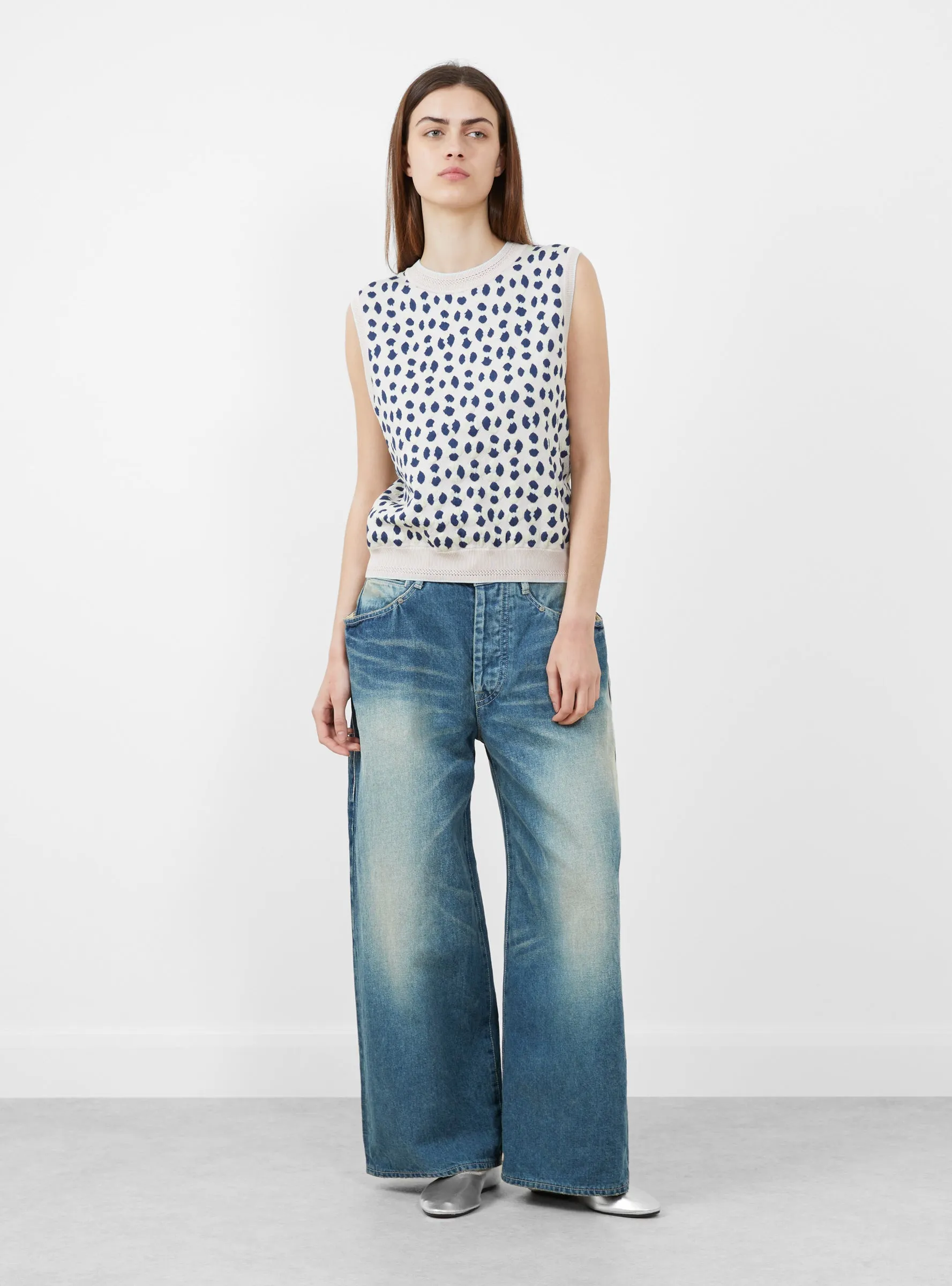 Kukka Kukka Knit Vest Light Beige sold by Garbstore