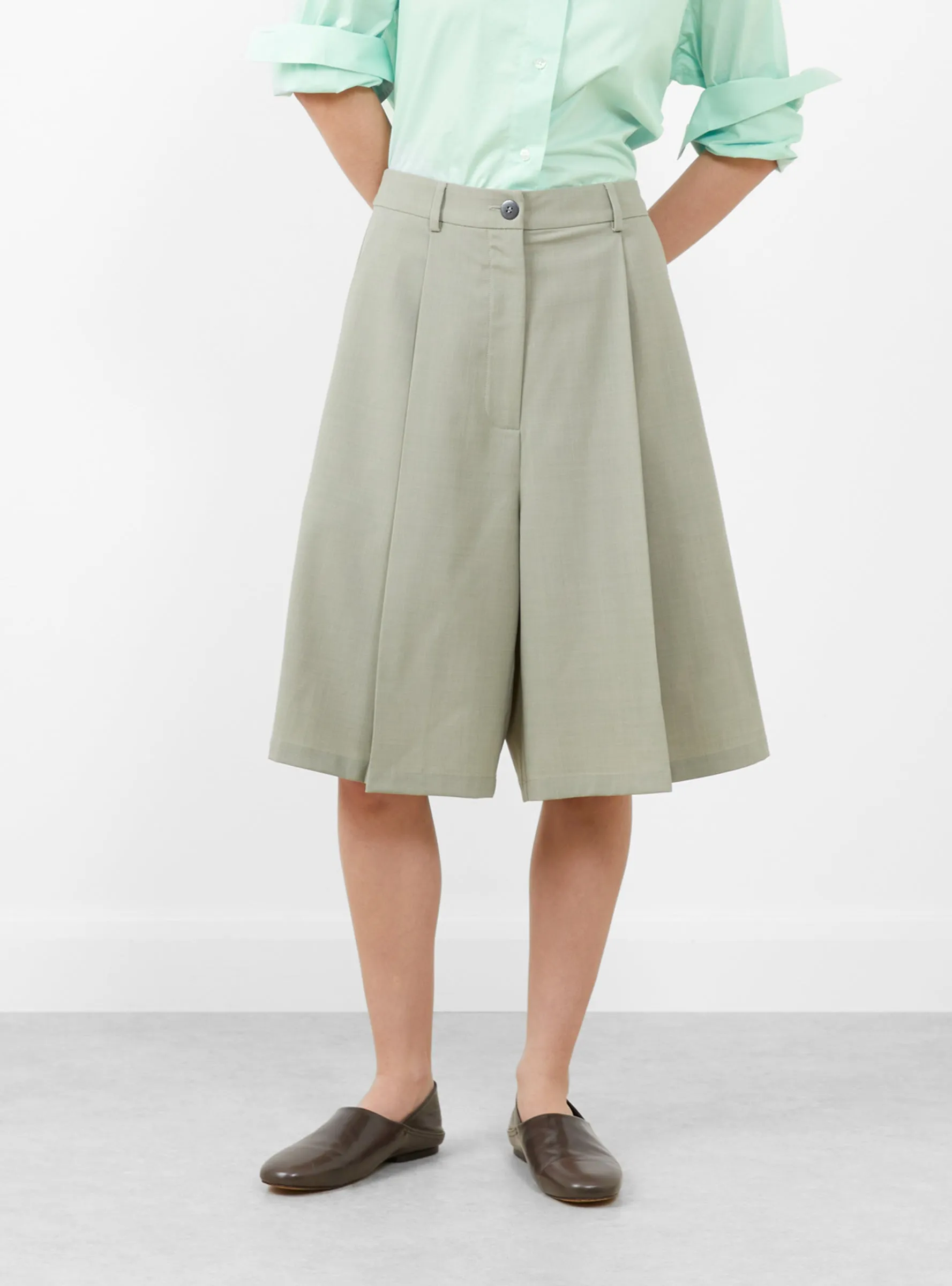 Tailoring Stitch Bermuda Shorts Salvia sold by Garbstore