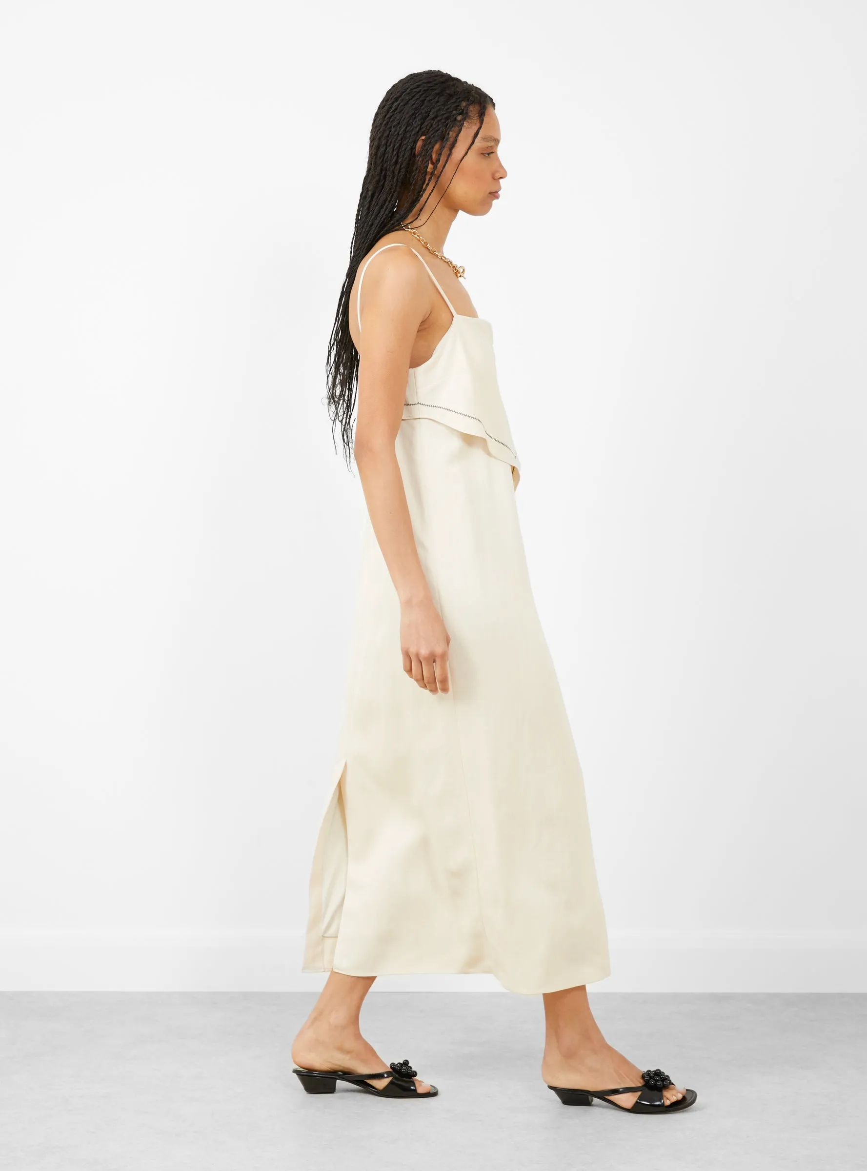 Ebery Dress Ivory sold by Garbstore product image thumbnail 2
