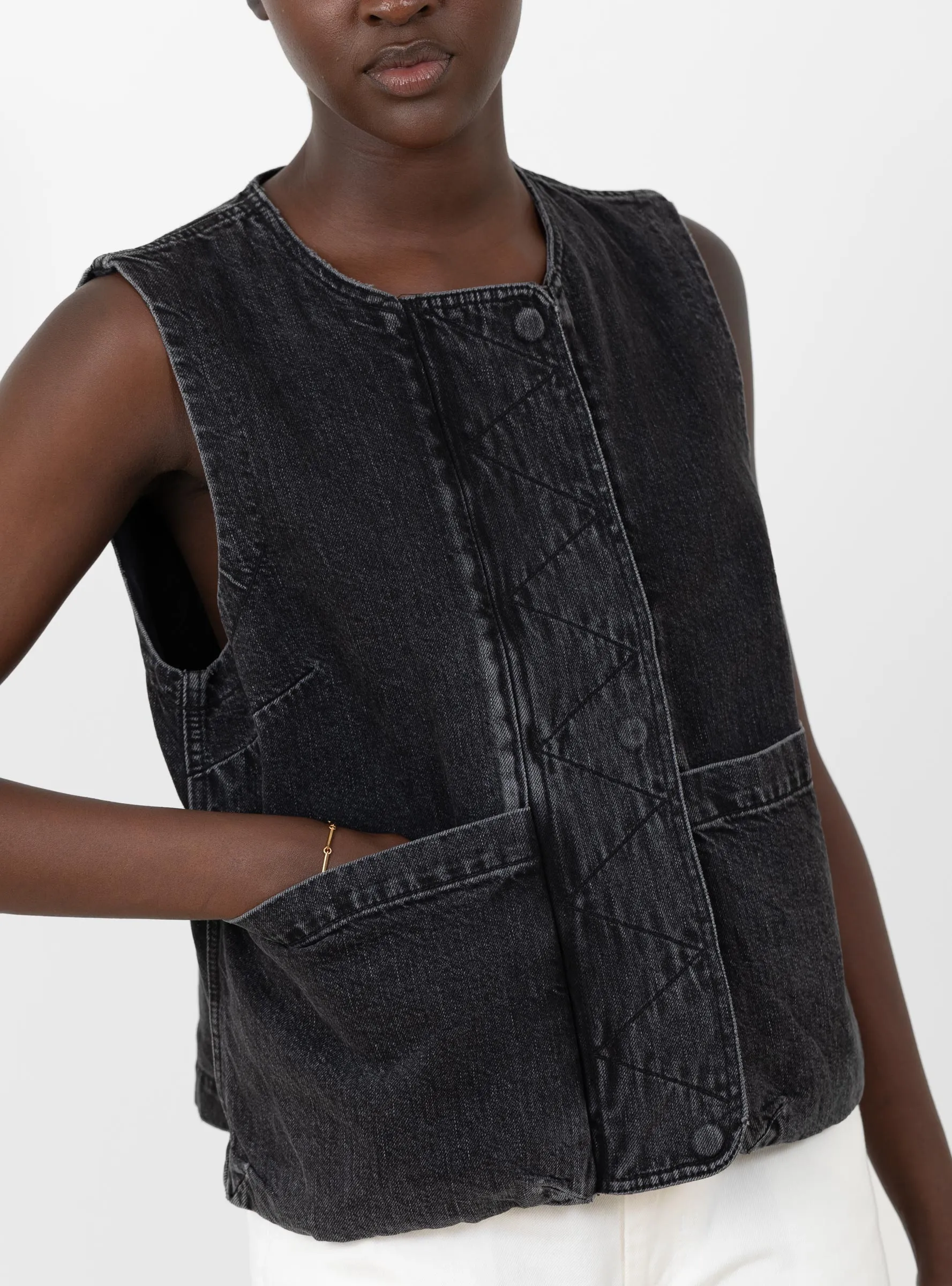 Vestio Top Black sold by Garbstore product image thumbnail 5