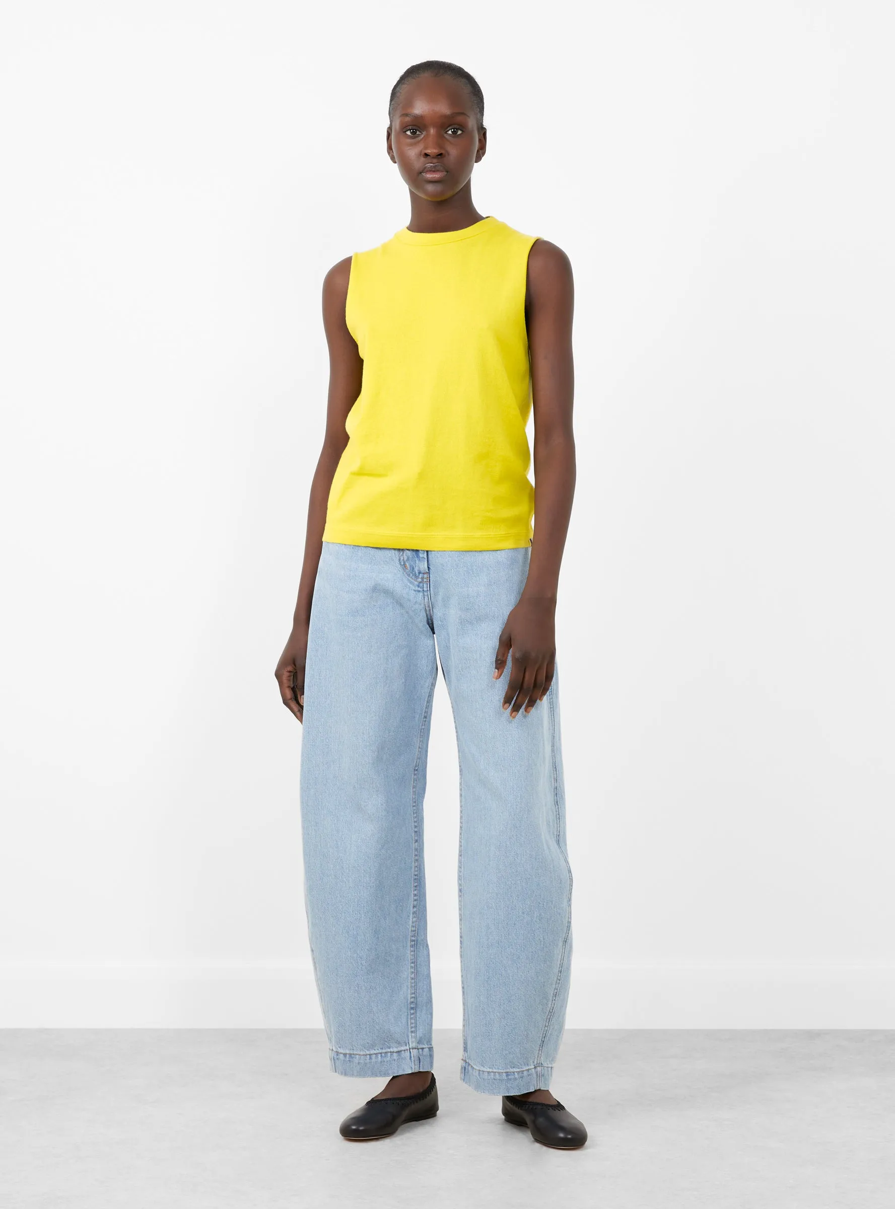 No 421 Player Knit Vest Sunny sold by Garbstore product image thumbnail 2