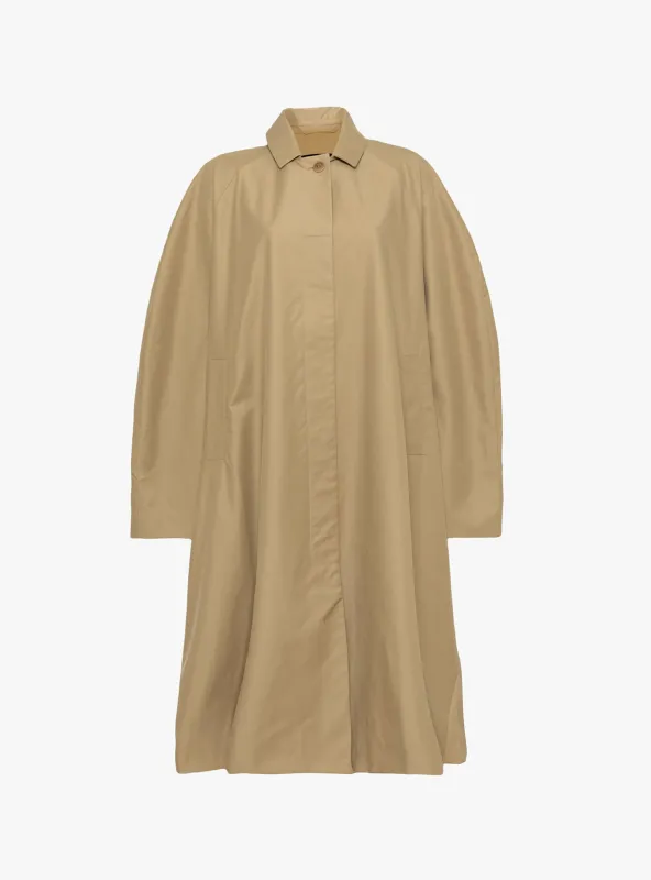 Balloon Trench Coat Camel made by Cordera