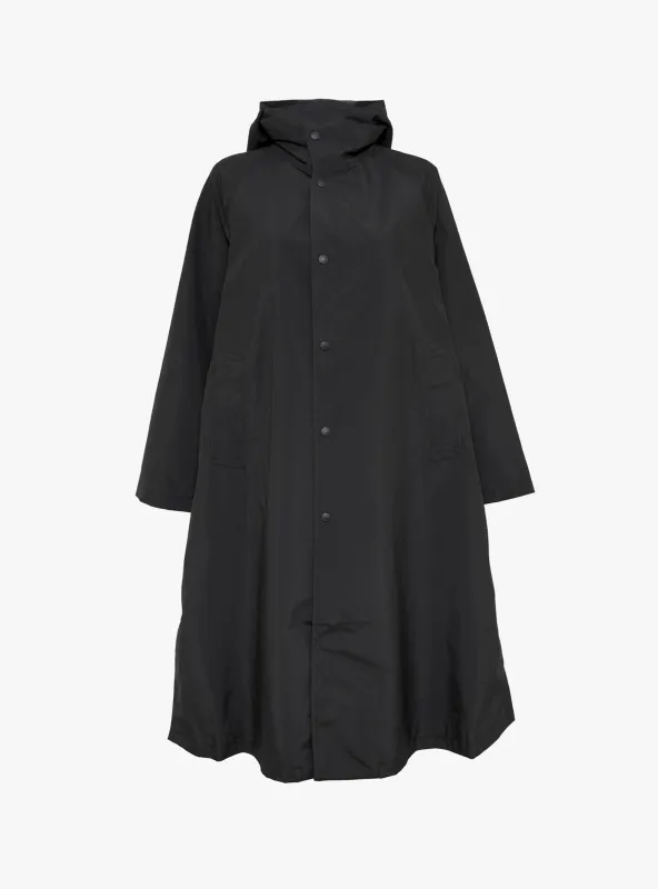 2L Nylon GORE-TEX Hooded Coat Navy made by Nanamica