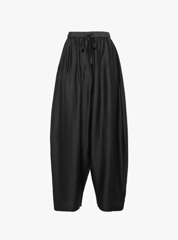 Maxi Pants Espresso sold by Garbstore