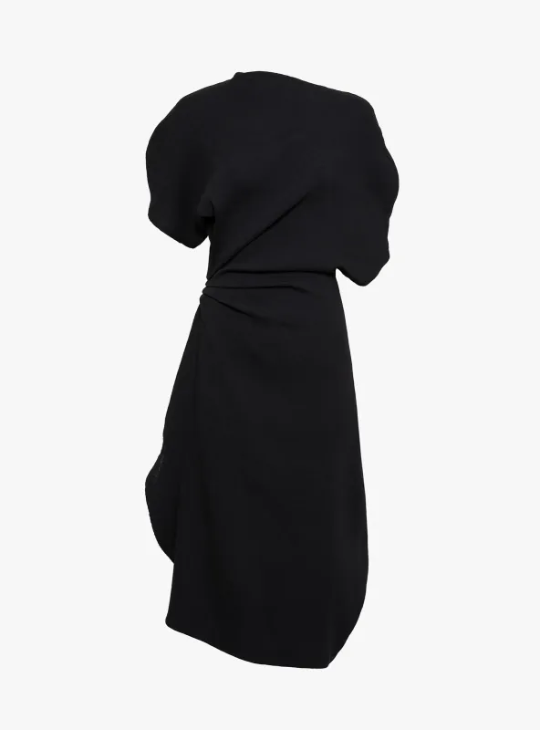 Naomi Dress Black made by SEFR