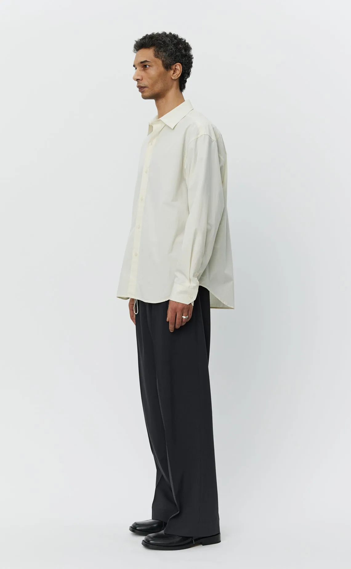 Generous Shirt - Warm White Poplin sold by mfpen product image thumbnail 3