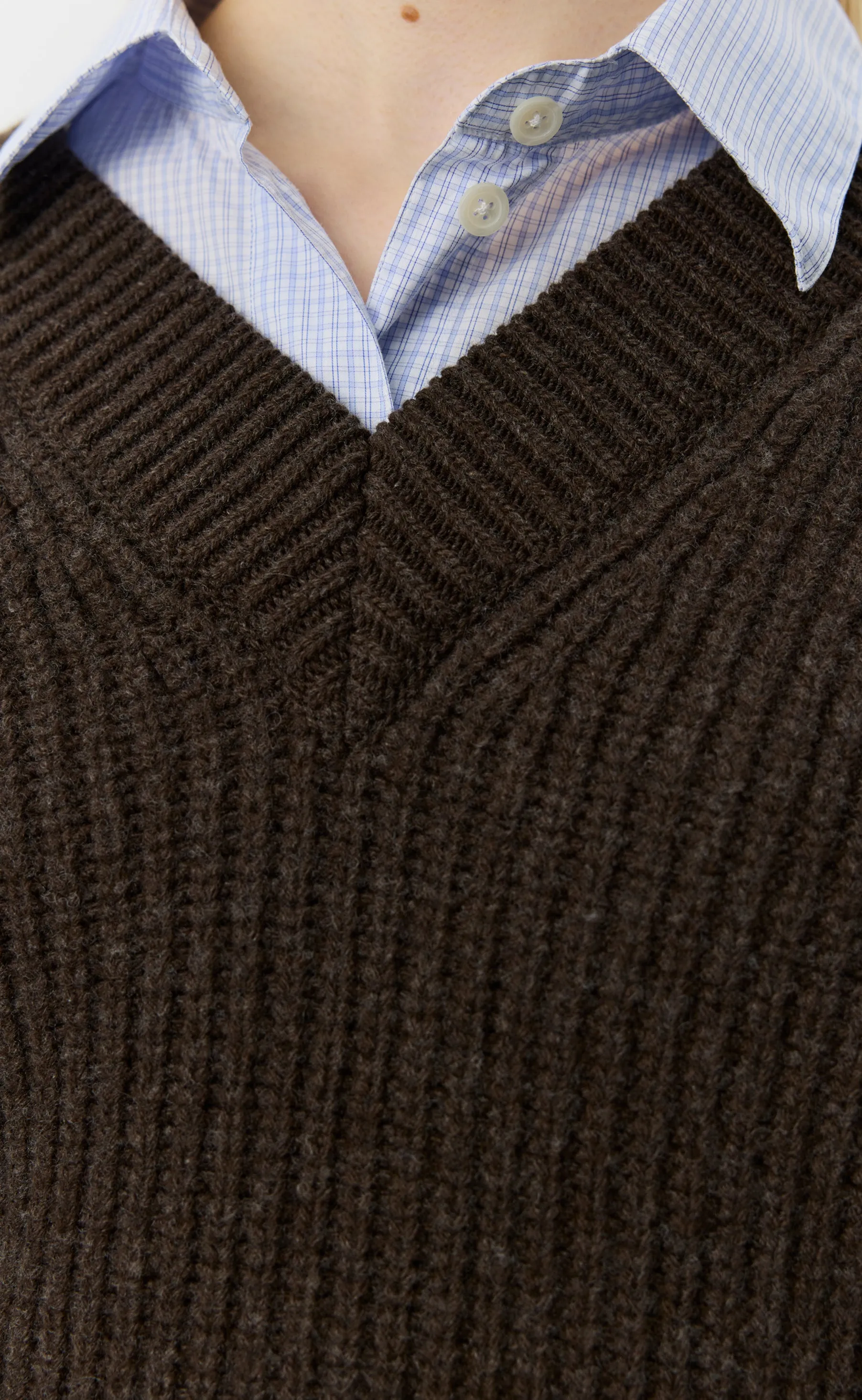 Plaza V-Neck - Dark Brown sold by mfpen product image thumbnail 4