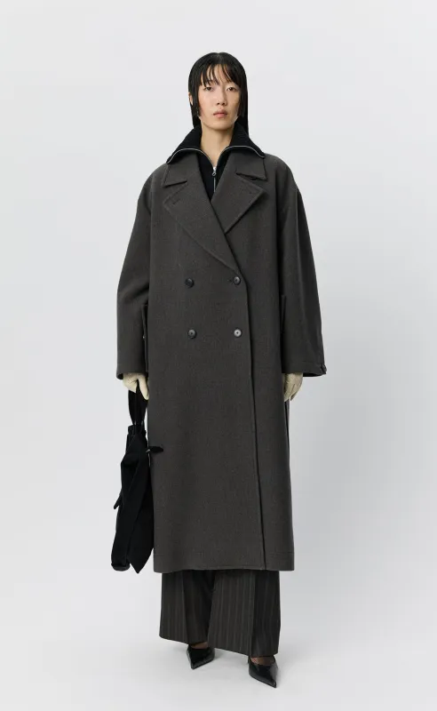 Auditor Coat - Ash Brown made by mfpen