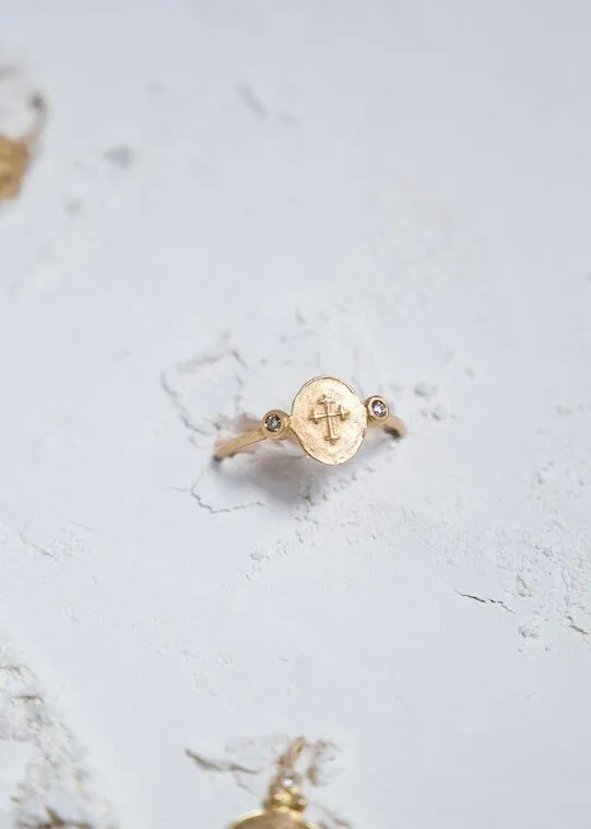 Bague empreinte Fede en or 18 carats et diamants sold by Alix D. Reynis product image thumbnail 2