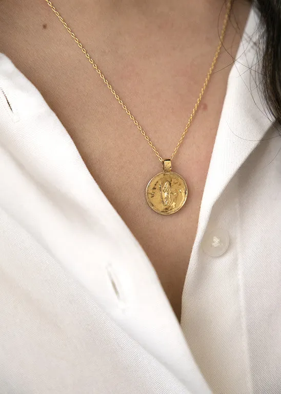 Médaille empreinte en or 18 carats Minerve sold by Alix D. Reynis product image thumbnail 2