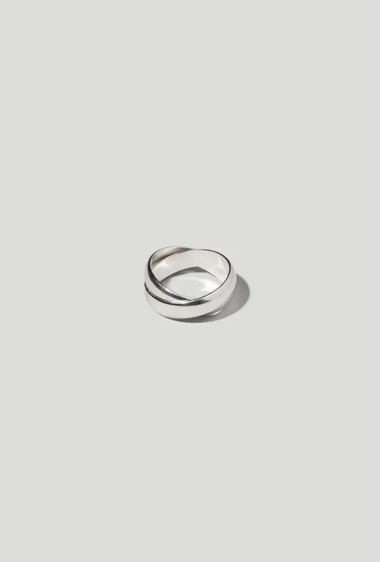 Linked Ring Sterling Silver | Last Chance sold by Maslo