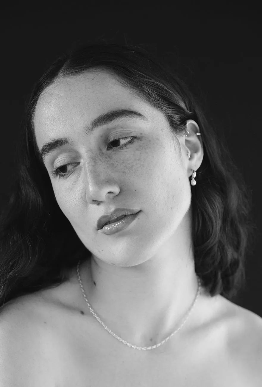 Mini Pearl Hoop Earrings Gold sold by Maslo product image thumbnail 2