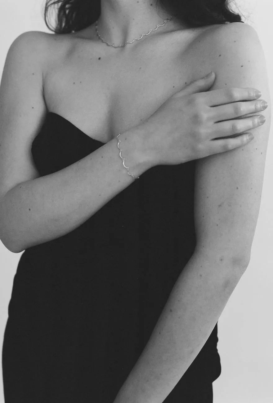 Scallop Bracelet sold by Maslo product image thumbnail 3