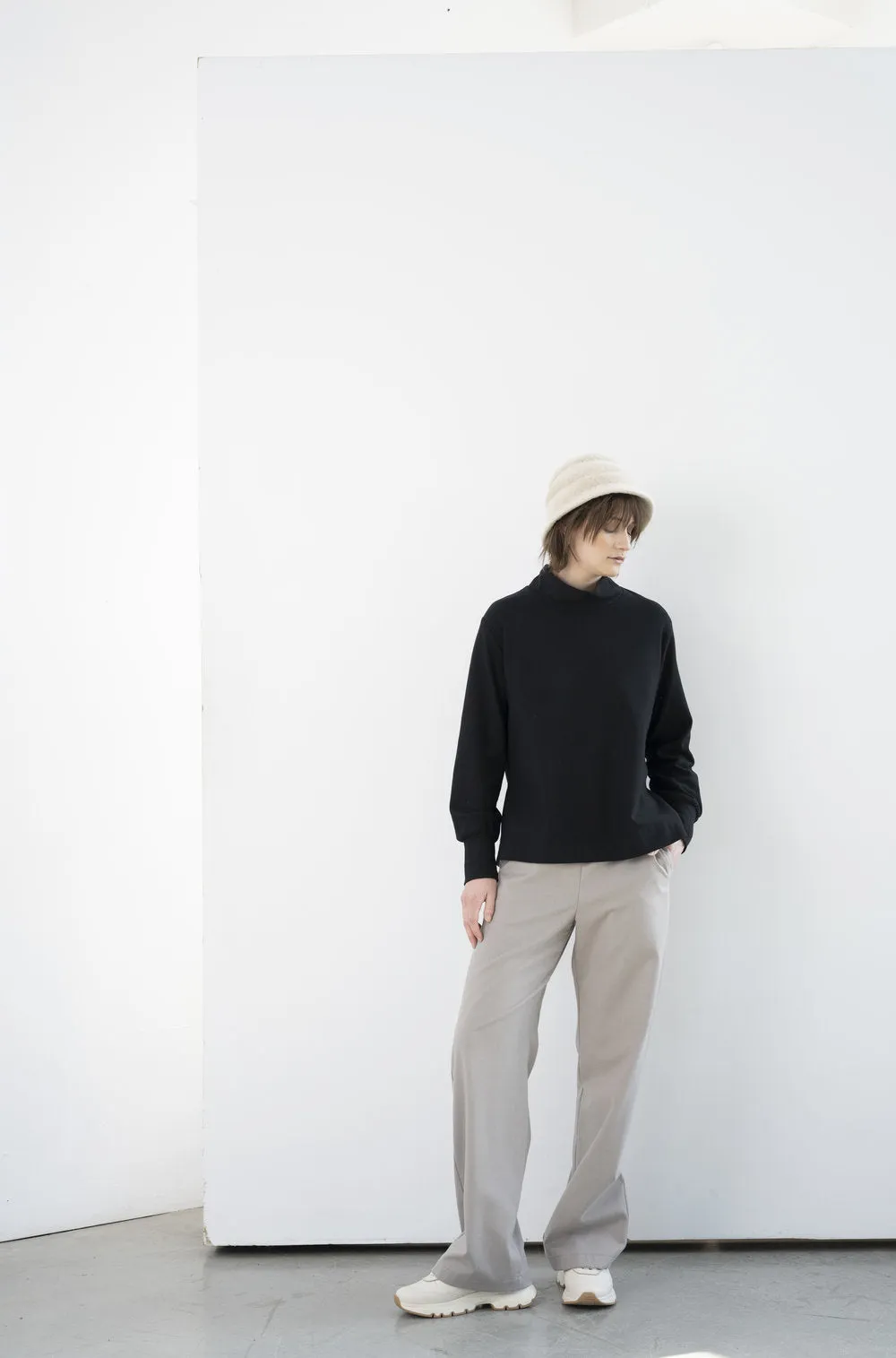 Almost Perfect Glencoe Pants - L sold by Bodybag by Jude