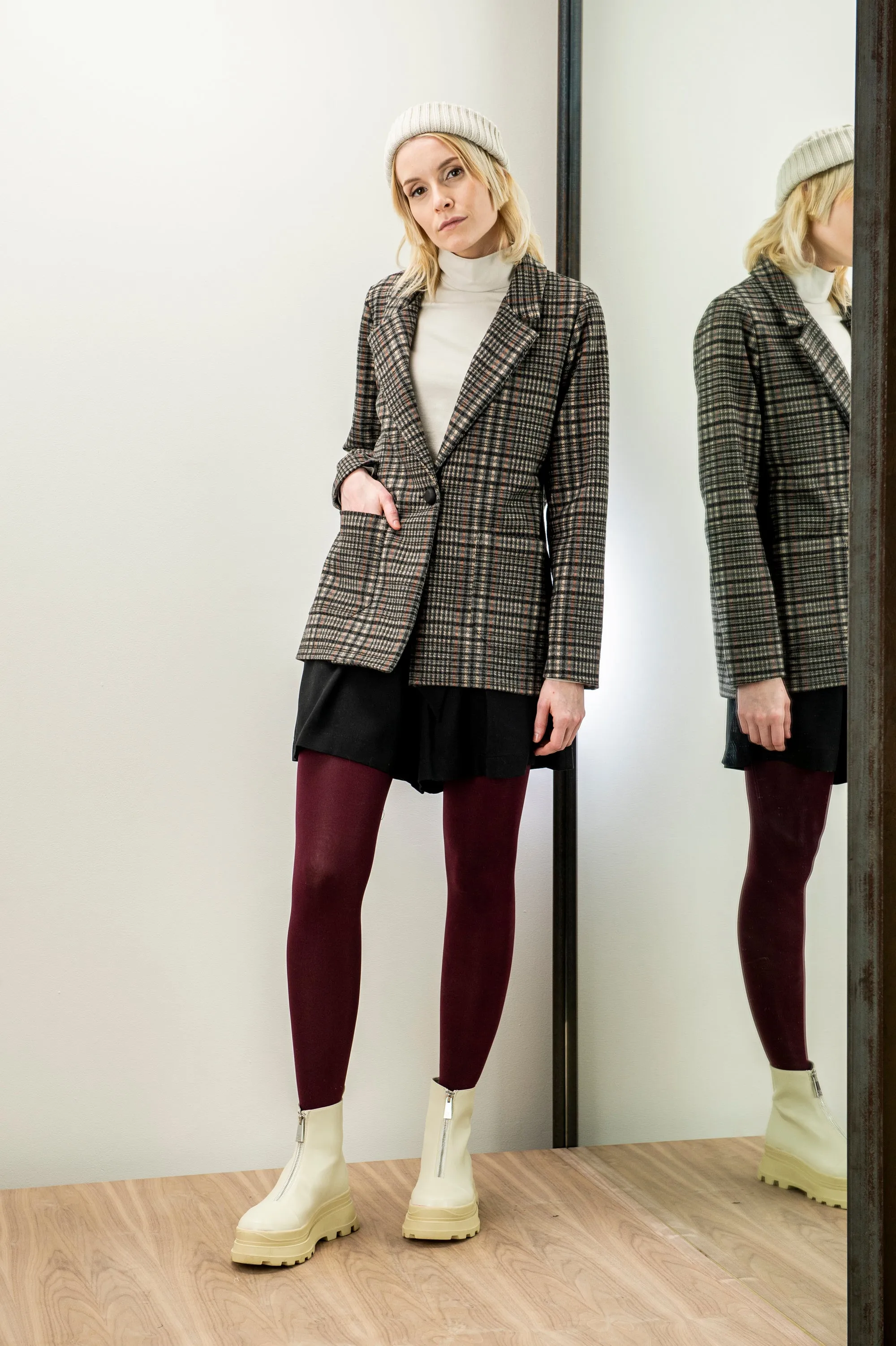 Tribune Tencel Shorts sold by Bodybag by Jude product image thumbnail 5