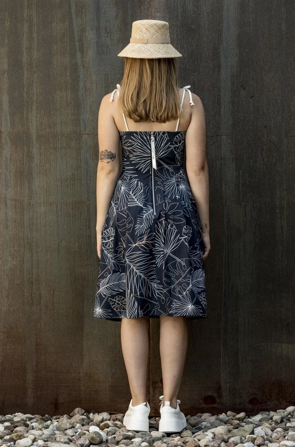 Waikiki Dress sold by Bodybag by Jude product image thumbnail 5