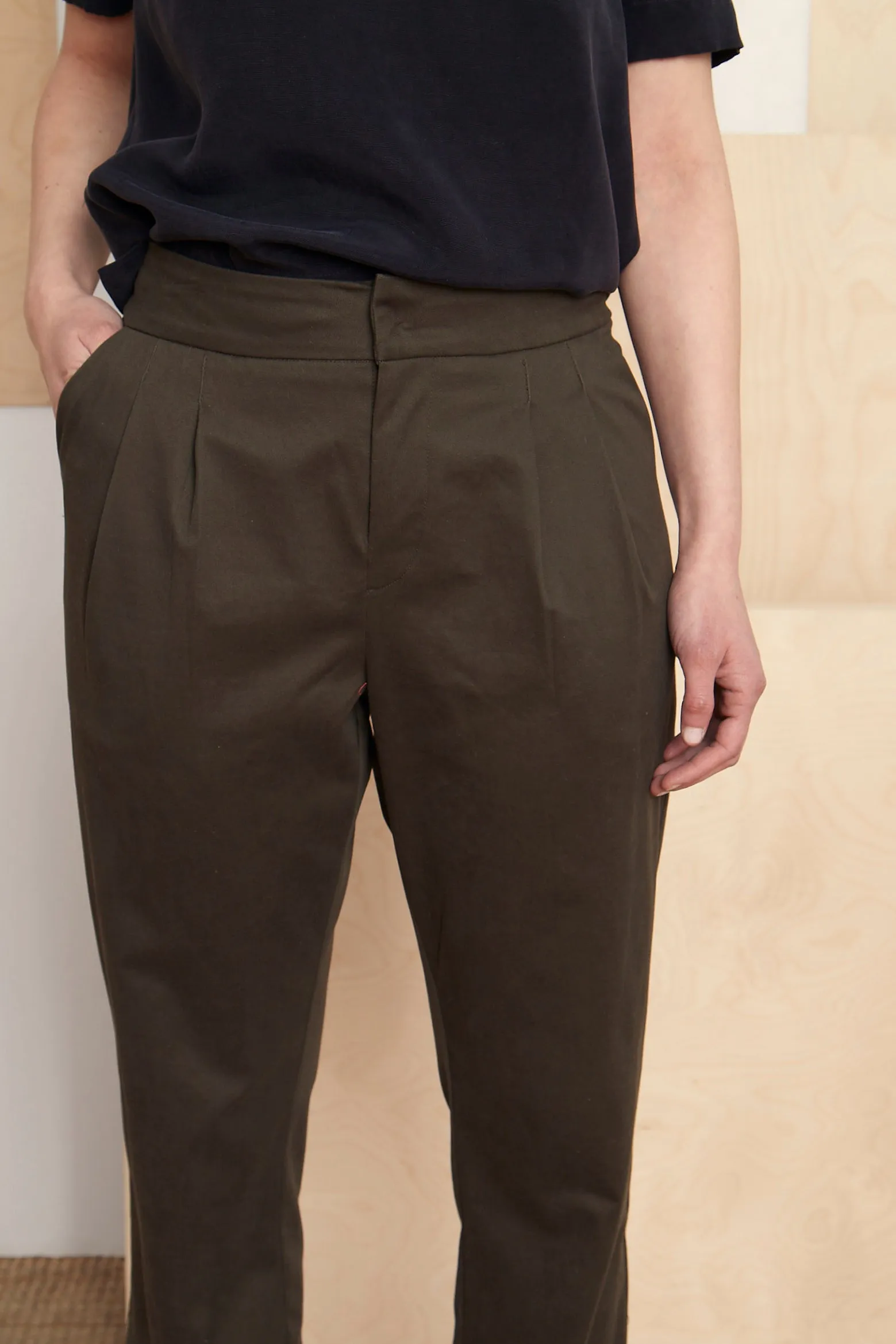 Nelson Carrot Pants sold by Bodybag by Jude product image thumbnail 2