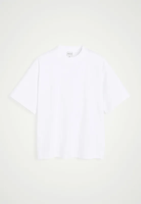 Larsson T-shirt - White sold by Birgitte Herskind