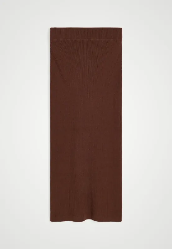 Gina Knit skirt - Toffee sold by Birgitte Herskind