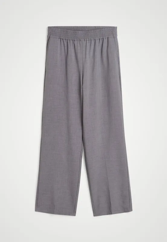 Pinky Pants - Light Grey sold by Birgitte Herskind