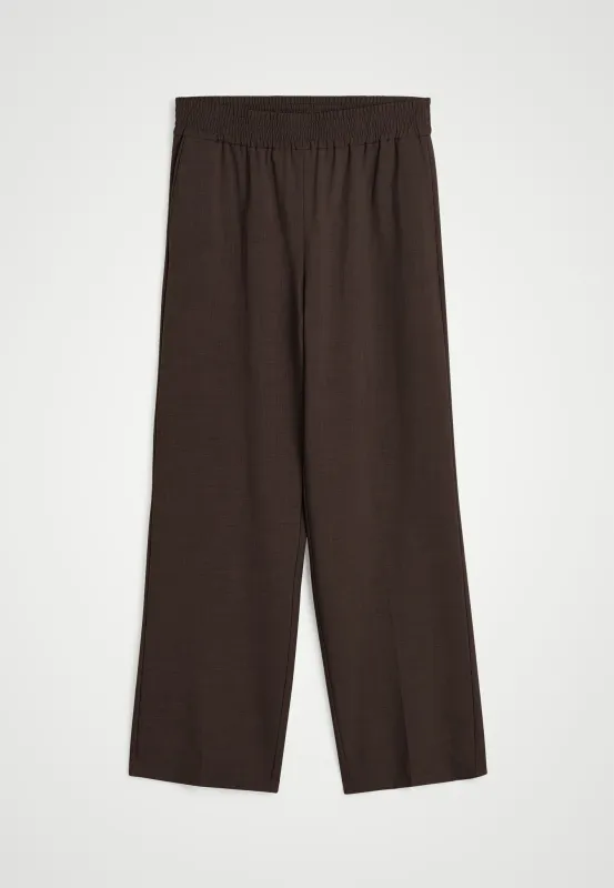 Pinky Pants - Java Brown sold by Birgitte Herskind