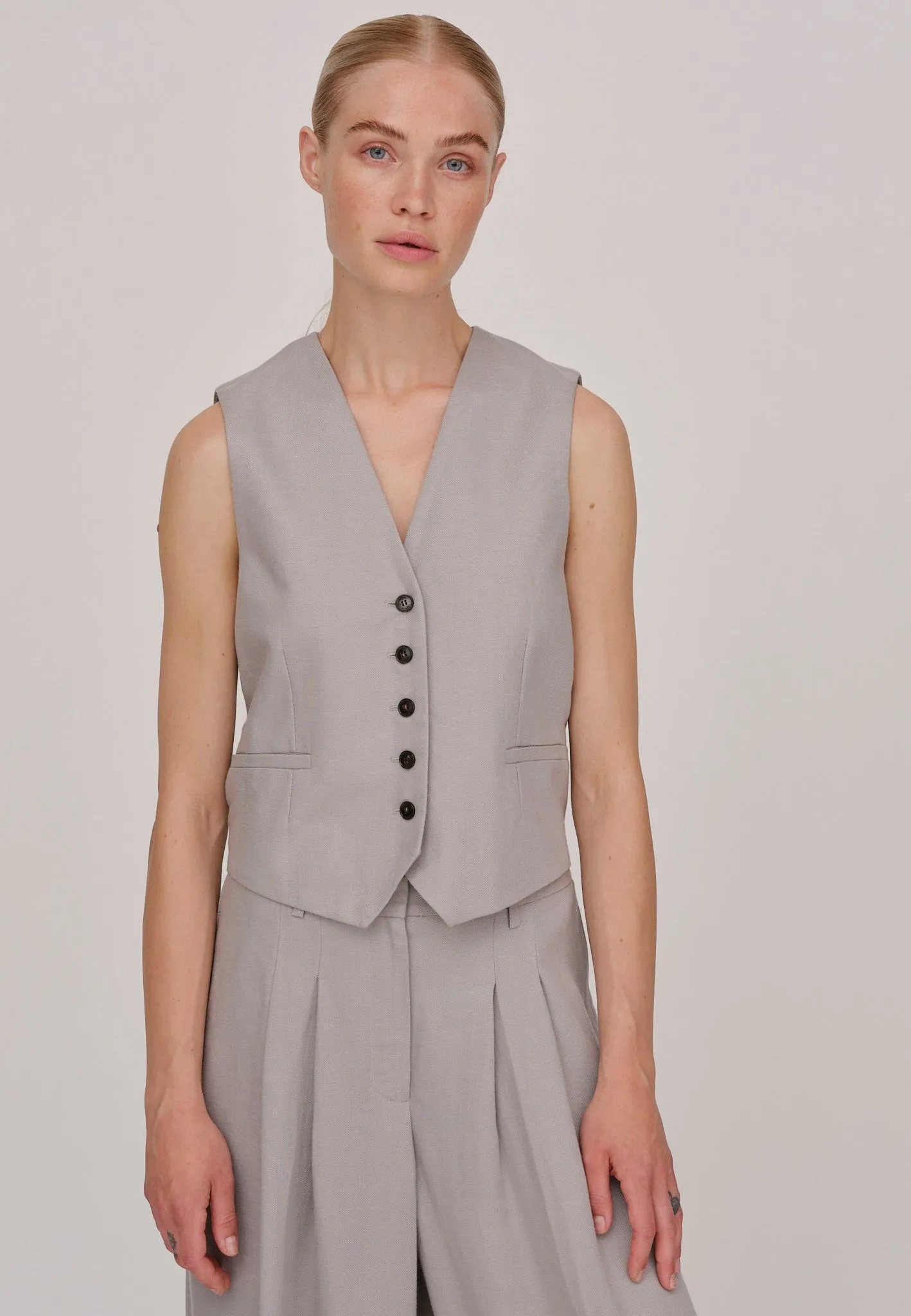Mister Vest - Stone sold by Birgitte Herskind product image thumbnail 2
