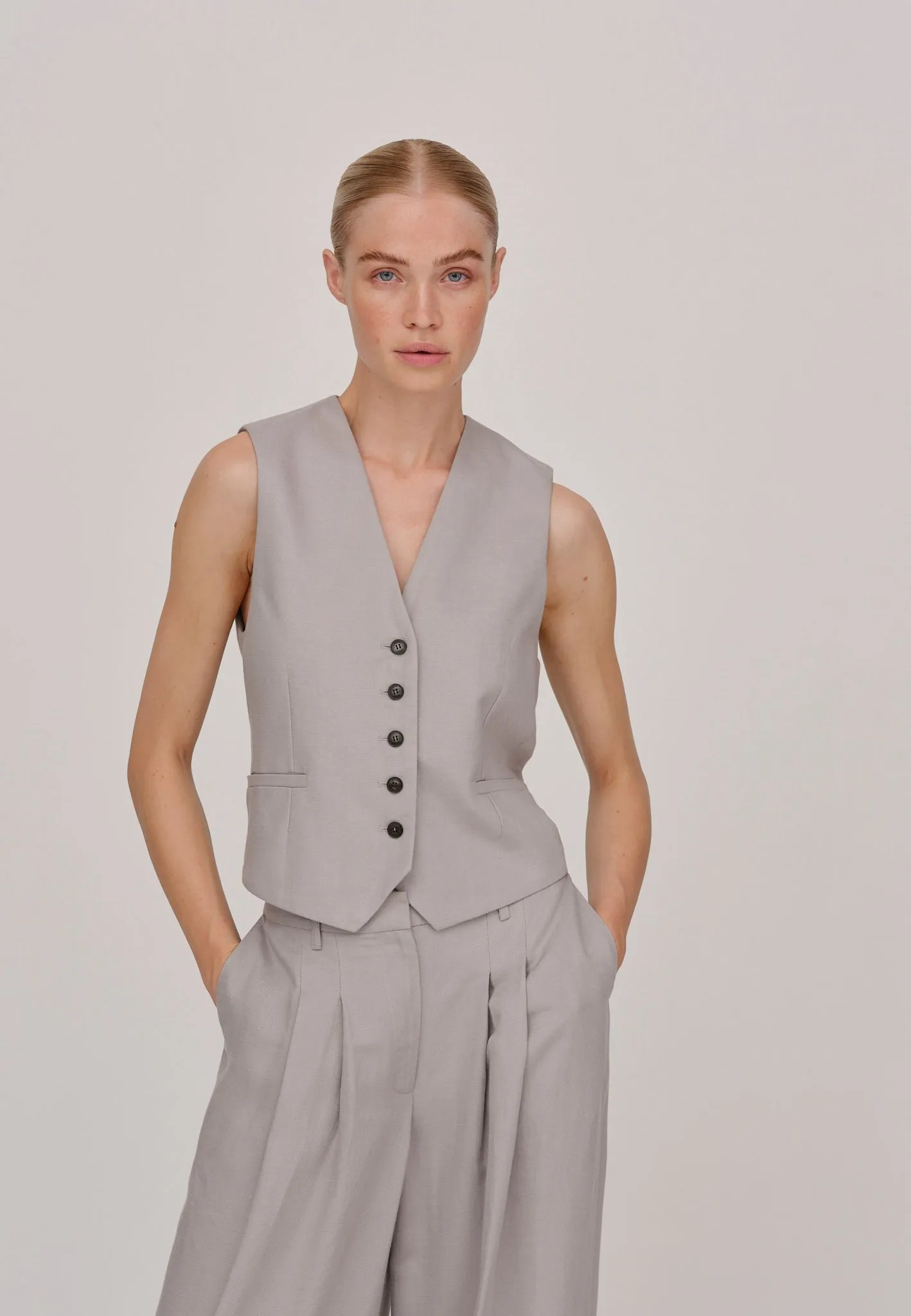 Mister Vest - Stone sold by Birgitte Herskind product image thumbnail 3