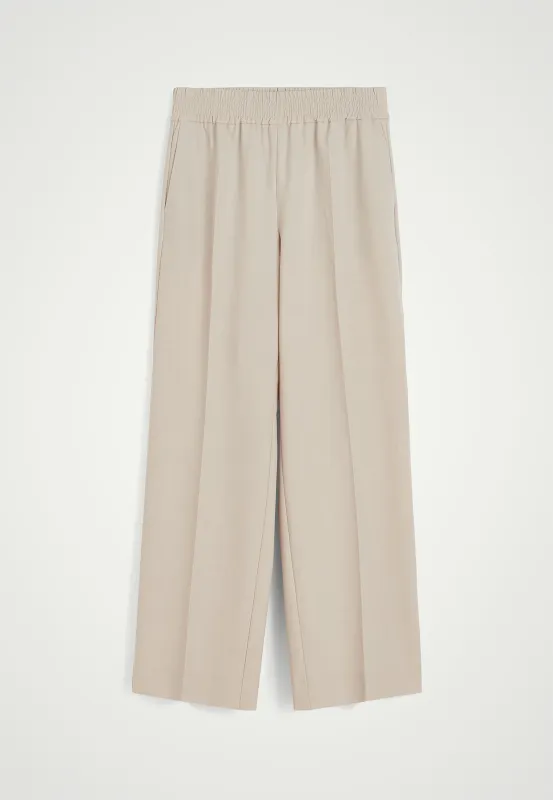 Pinky Pants - Sand sold by Birgitte Herskind
