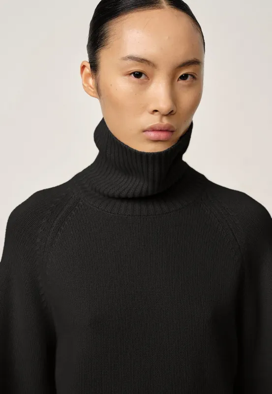 Alberte Pure Cashmere Blouse - Black sold by Birgitte Herskind