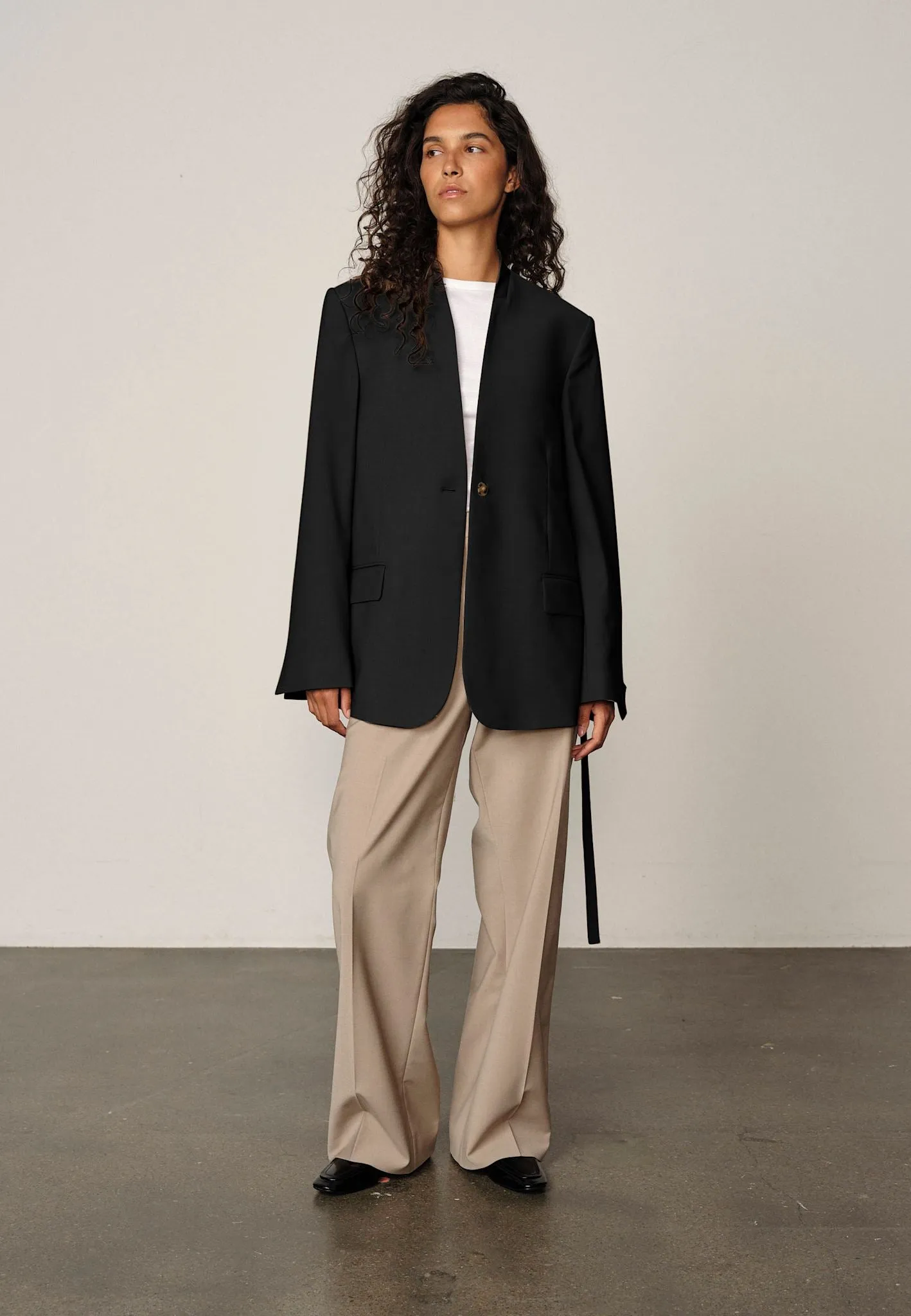 Clarissa Regular Blazer - Black sold by Birgitte Herskind product image thumbnail 5