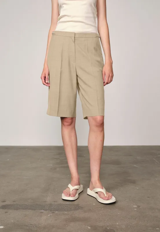 Joel Shorts - Sand sold by Birgitte Herskind