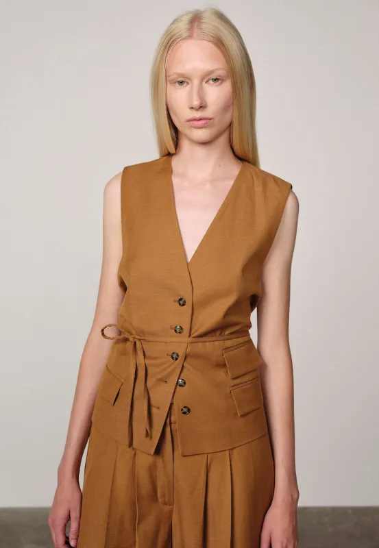Samos Vest - Toffee made by Birgitte Herskind