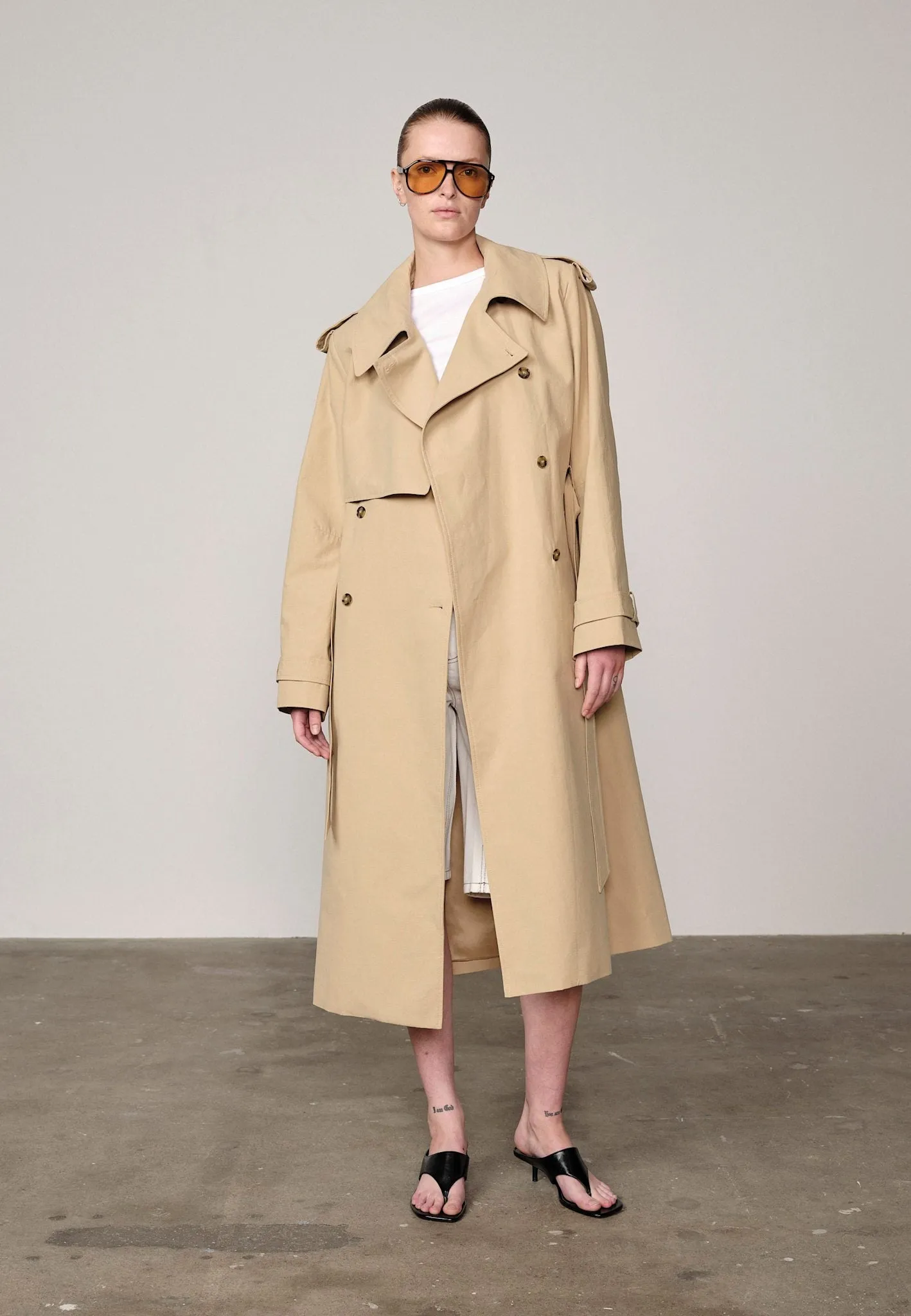Fernades Trenchcoat - Bison sold by Birgitte Herskind