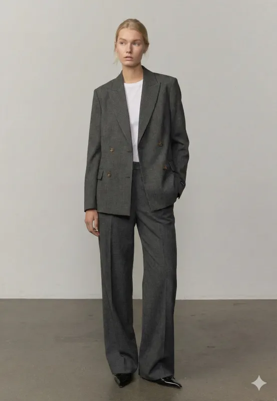 Laila Fitted Blazer made by Birgitte Herskind