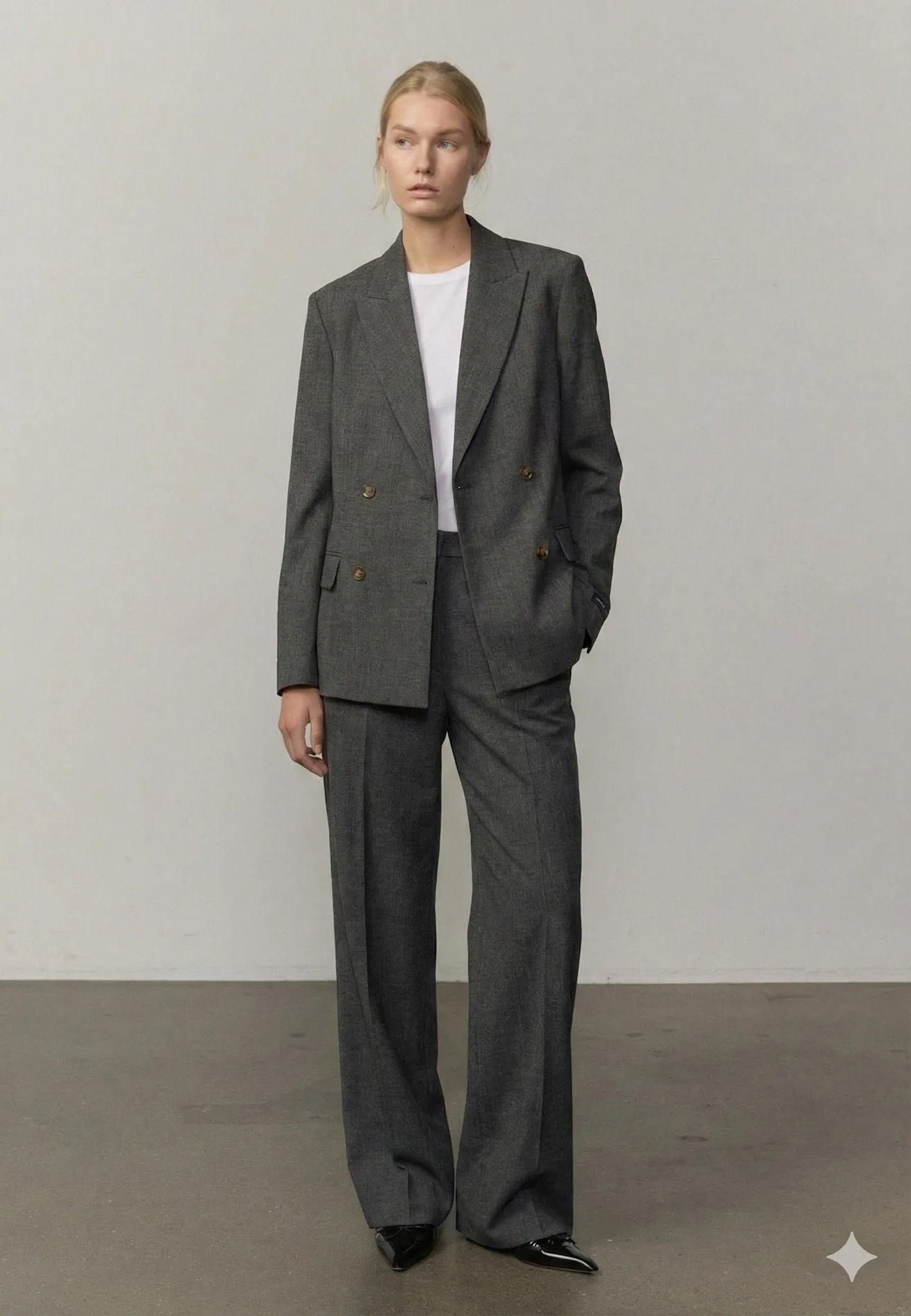 Laila Fitted Blazer sold by Birgitte Herskind