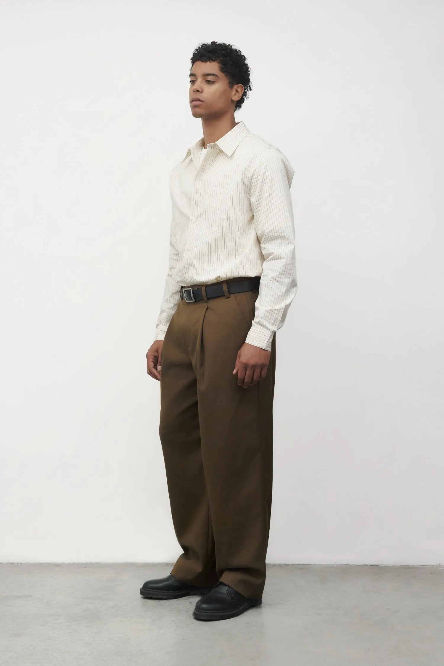 The Apollo Pants sold by Common Market product image thumbnail 5