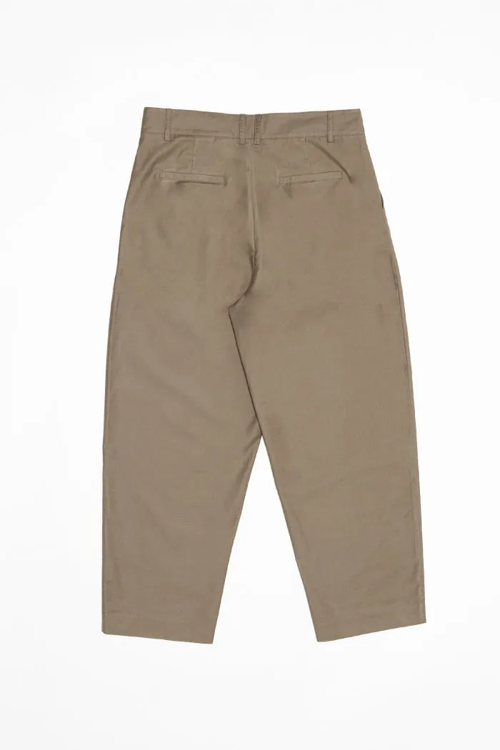 The Milo Pants sold by Common Market product image thumbnail 3