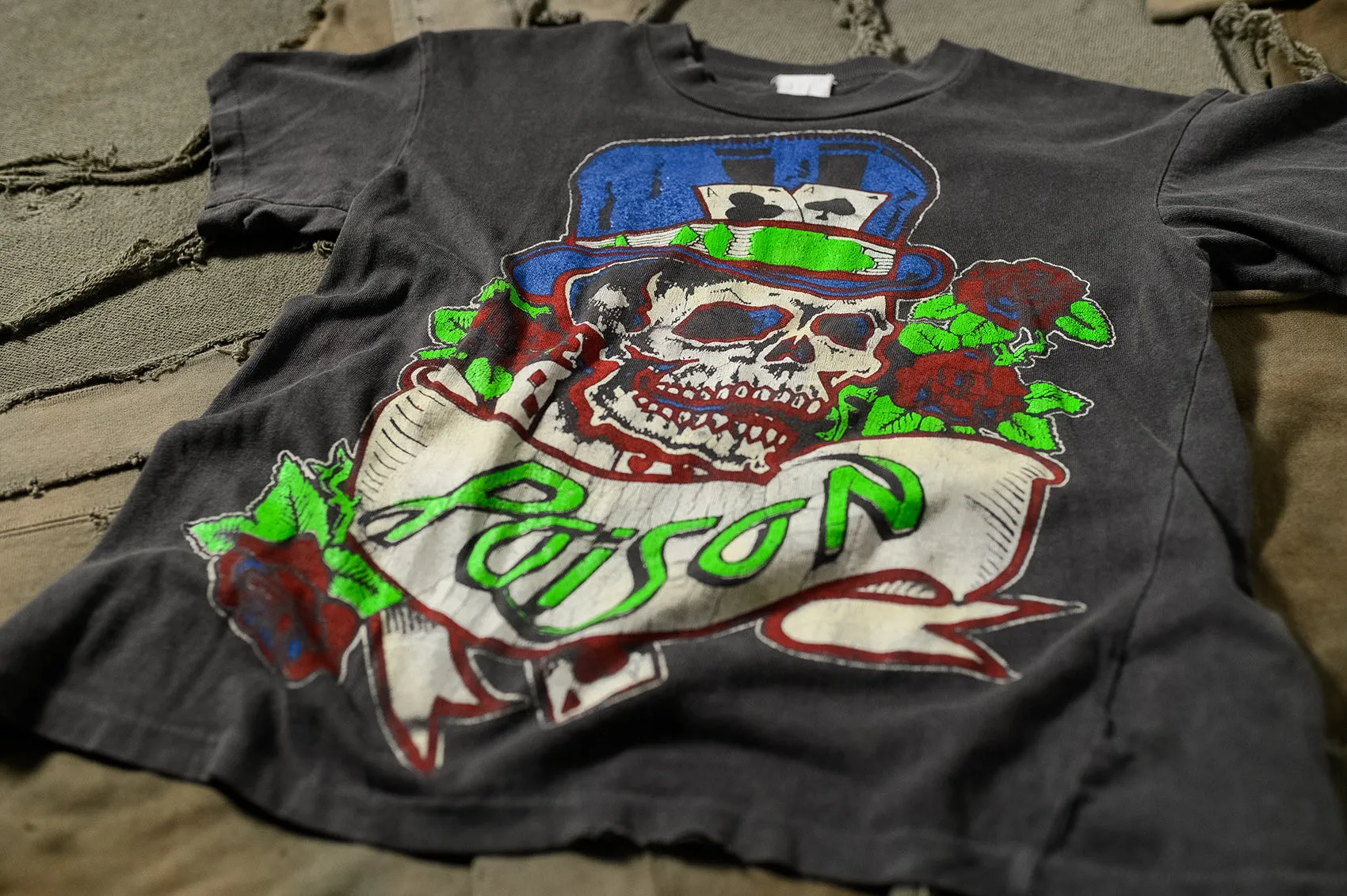 POISON TOP HAT CROP sold by MadeWorn product image thumbnail 3