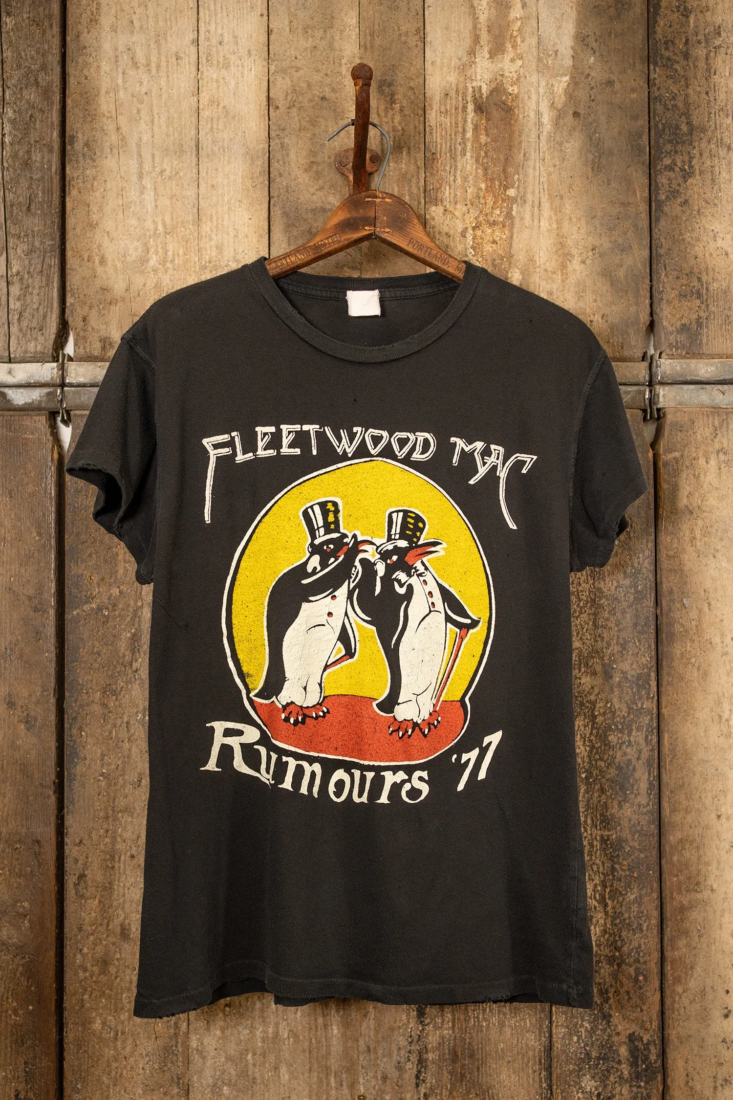 FLEETWOOD MAC RUMOURS '77 sold by MadeWorn