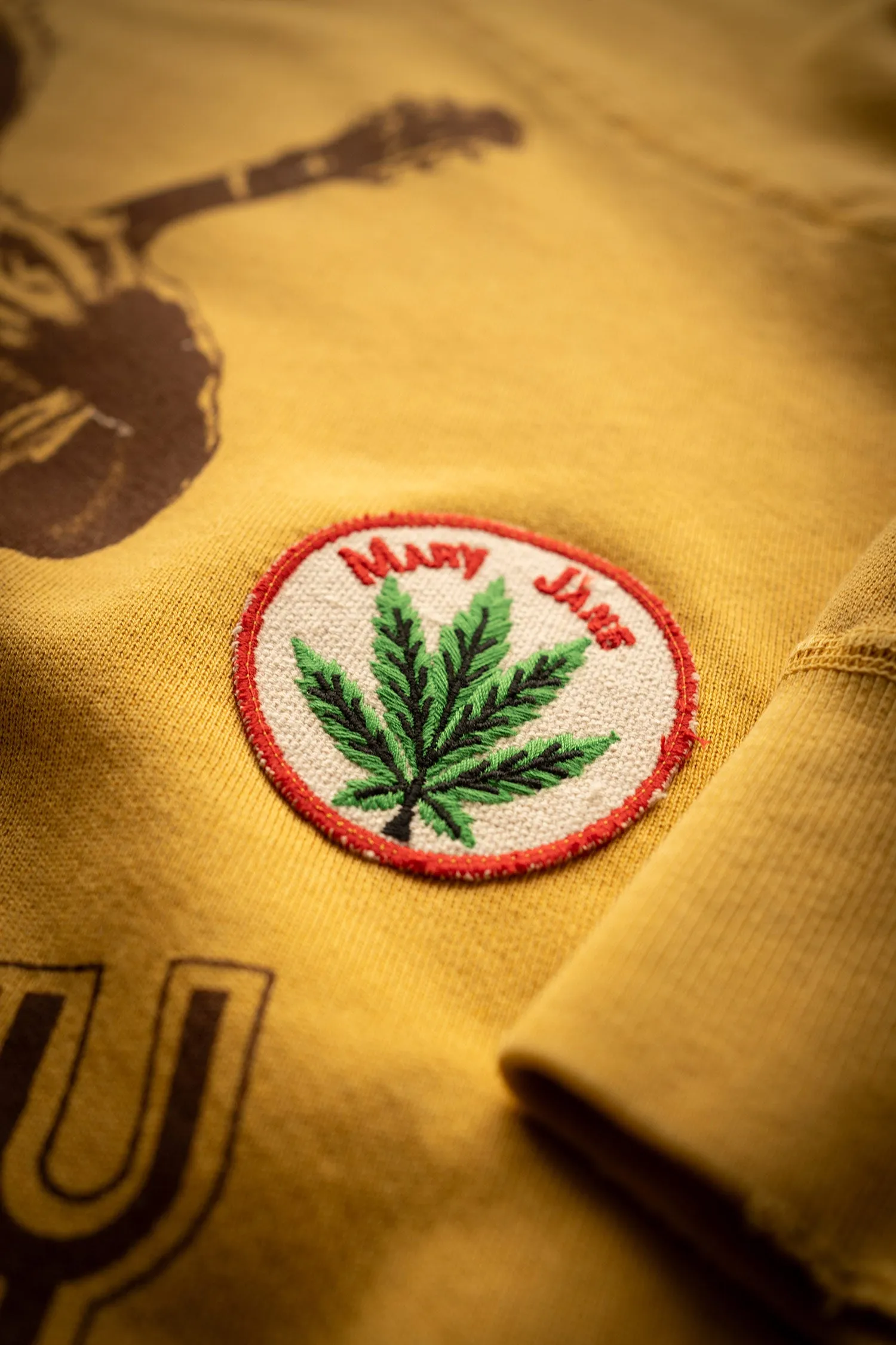 BOB MARLEY TRENCHTOWN ROCK SHRUNKEN SWEATSHIRT sold by MadeWorn product image thumbnail 4