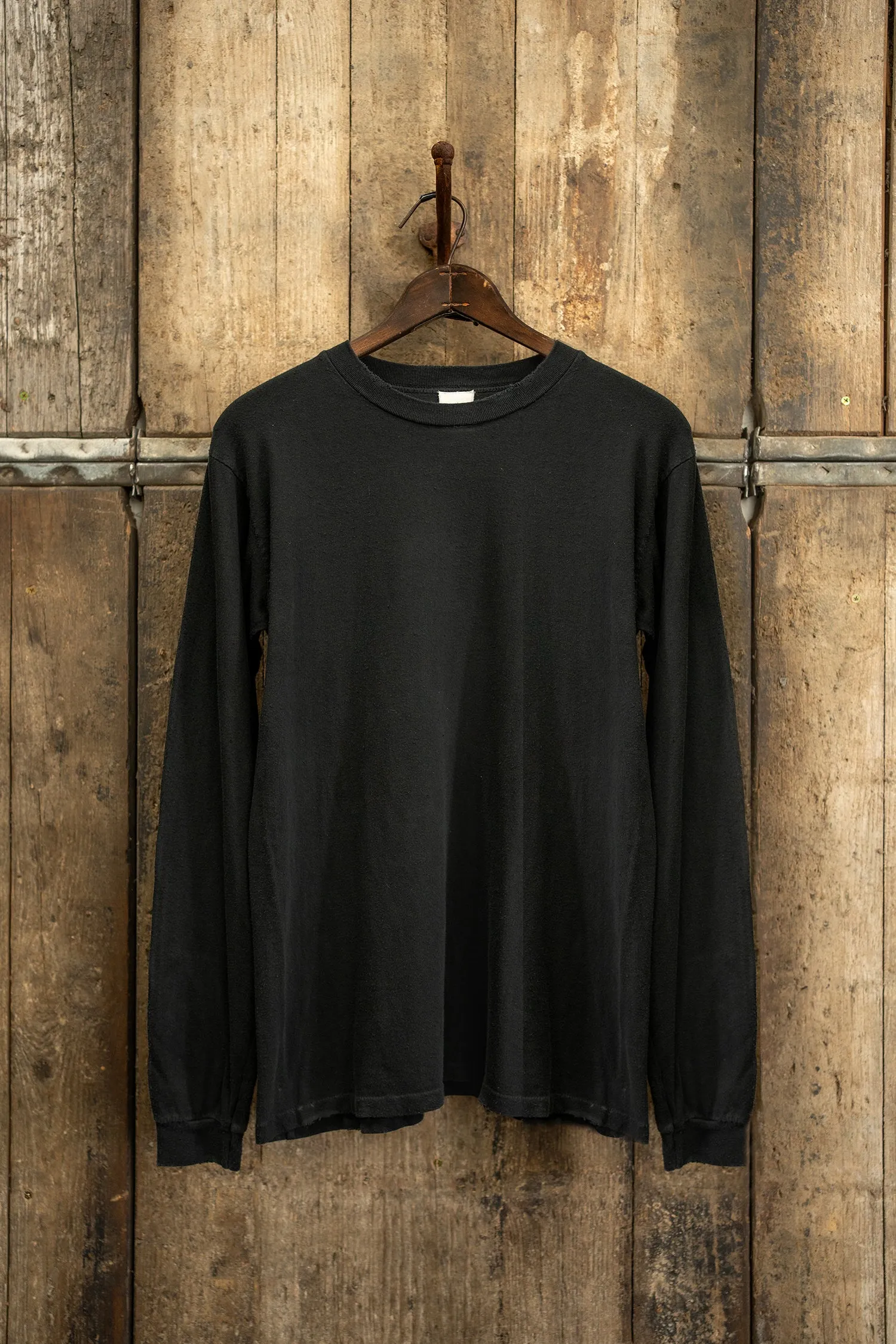 MADE WORN LONG SLEEVE COAL sold by MadeWorn