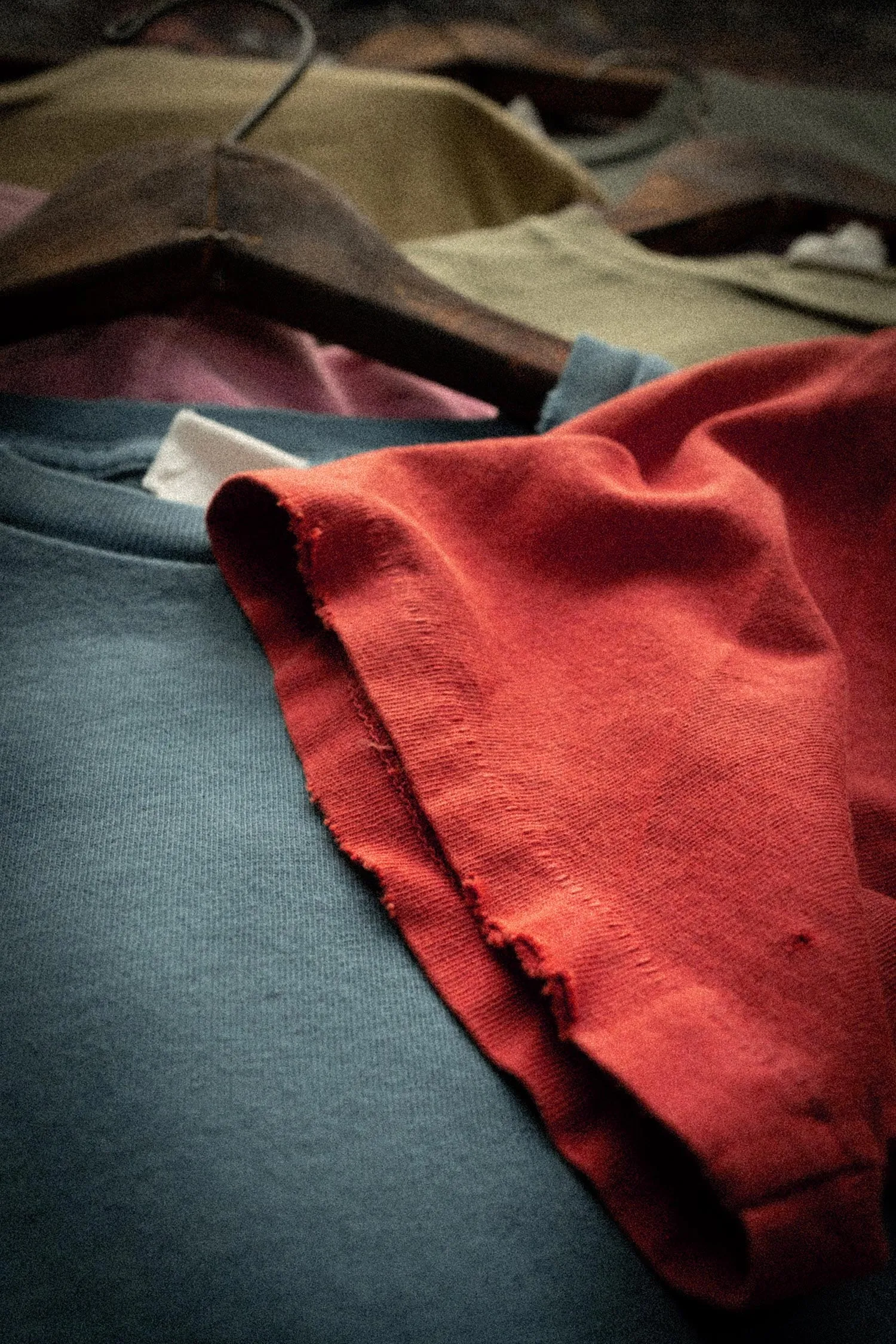 MADE WORN CLASSIC CREW CHERRY sold by MadeWorn product image thumbnail 2