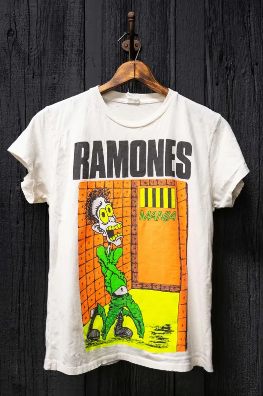 RAMONES I WANNA BE WELL sold by MadeWorn