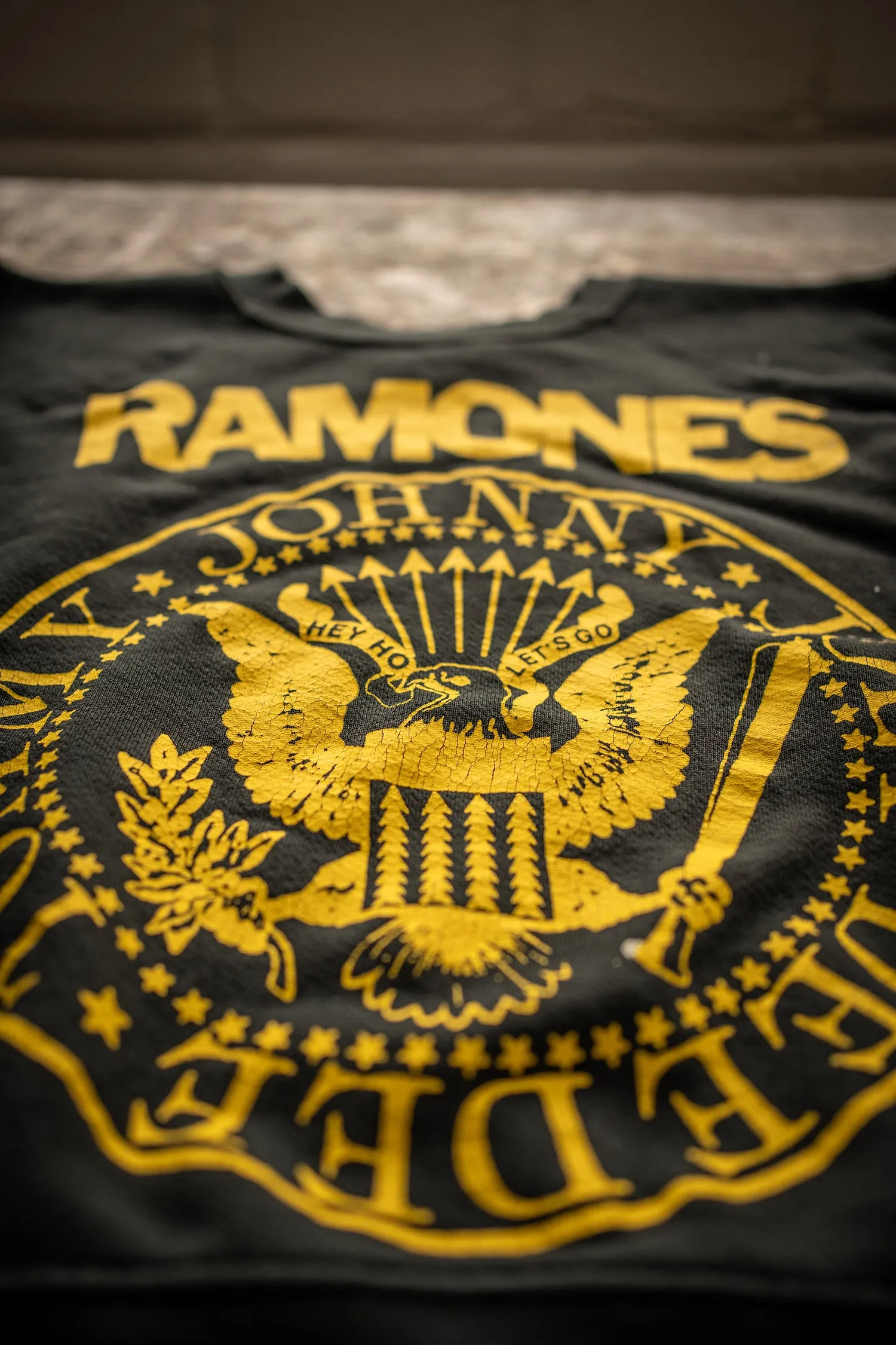 RAMONES BLITZKREIG BOP SHRUNKEN SWEATSHIRT sold by MadeWorn product image thumbnail 5