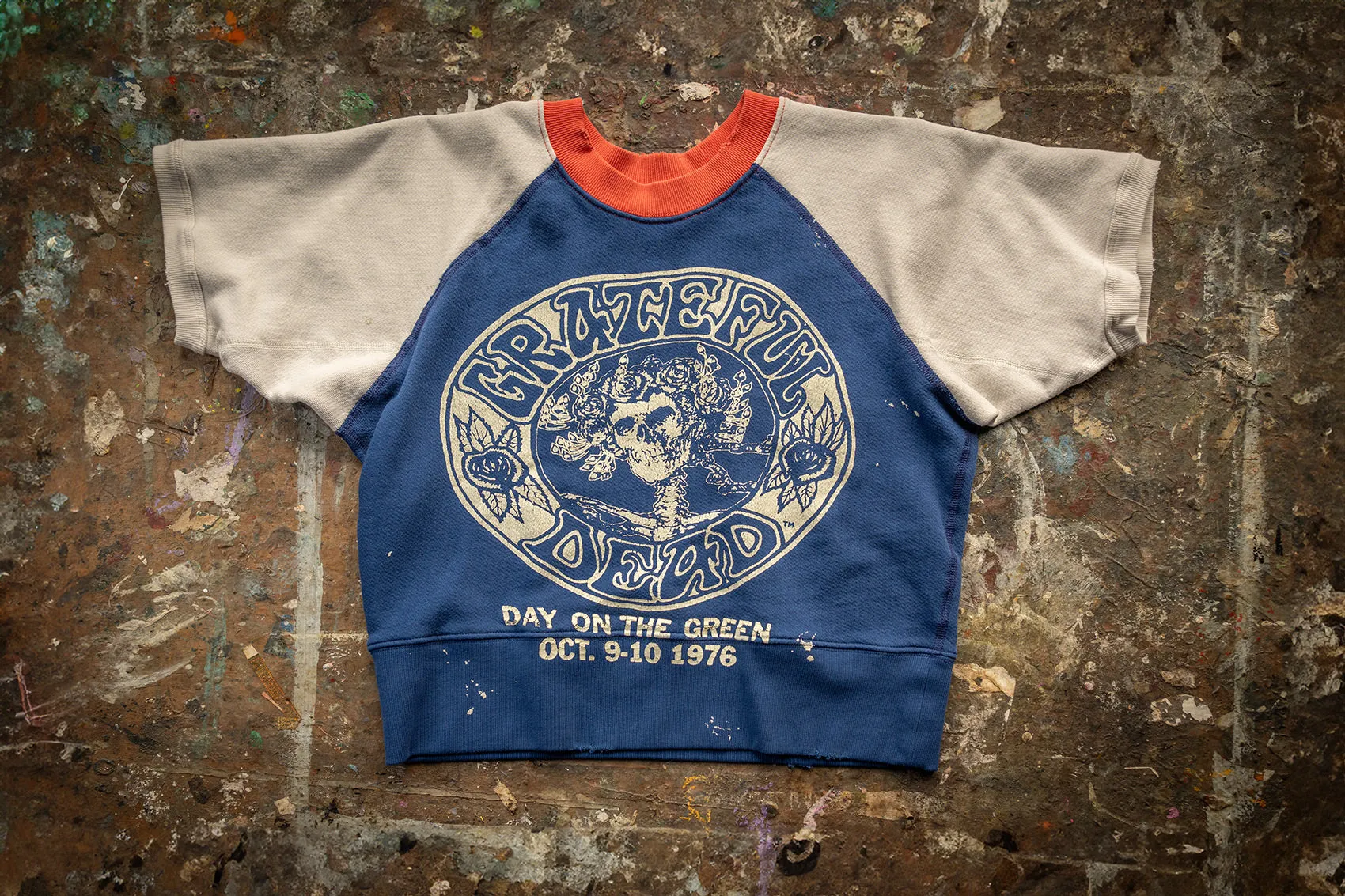 GRATEFUL DEAD DAY ON THE GREEN SHORT SLEEVE SWEATSHIRT sold by MadeWorn product image thumbnail 3