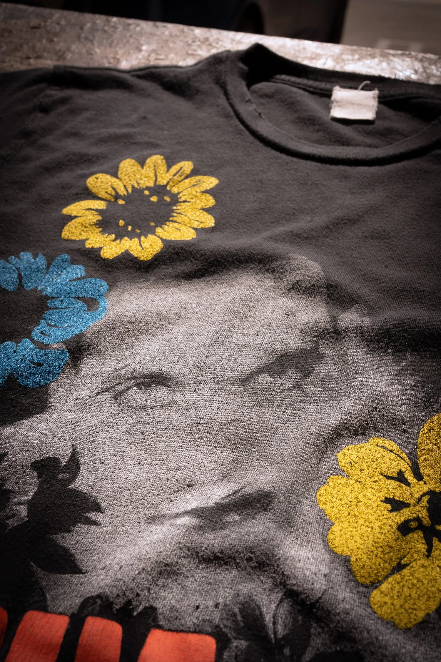 THE CURE CHAIN OF FLOWERS sold by MadeWorn product image thumbnail 2