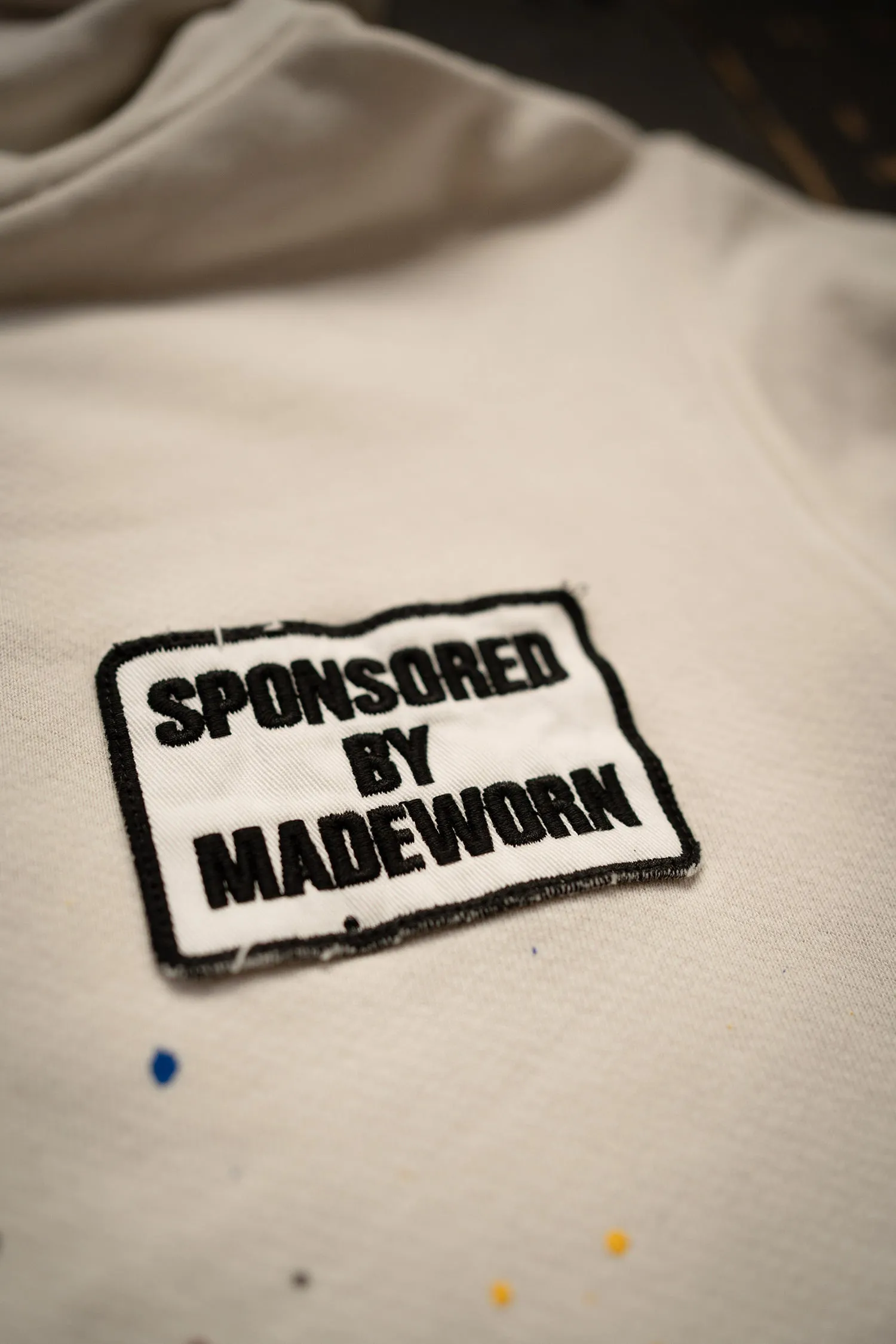 MADEWORN ARTIST ZIP HOODIE VINTAGE WHITE sold by MadeWorn product image thumbnail 4